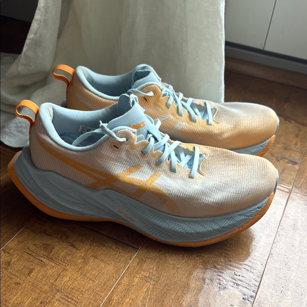 ASICS SUPERBLAST Running Shoes - Orange and Blue